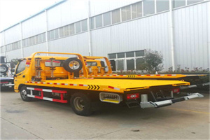 林口附近拖车救援搭电